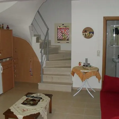Manoleas - 3